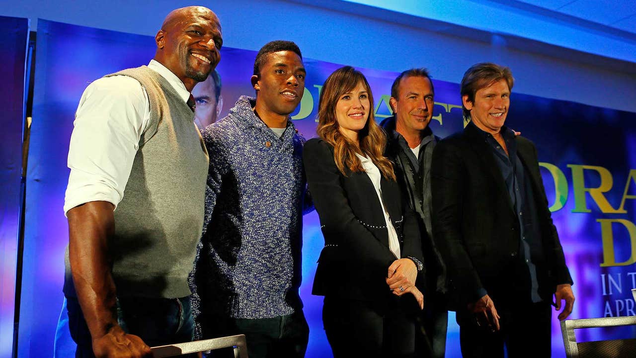 'Draft Day' debuts at Super Bowl, must-see for Browns fans